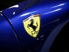 Lamborghini revela novo SUV híbrido de desempenho Urus após abandonar EVs