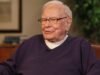 Warren Buffett le cube a CNBC que inició la inversión de Berkshire Hathaway en Alphabet