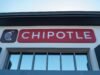 Chipotle abre su primer restaurante en México