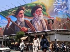 Irán inicia el funeral de seis días del ayatolá Jamenei casi cuatro meses después de su muerte