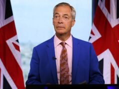 El aliado de Trump, Nigel Farage, renuncia al parlamento del Reino Unido en medio de un escándalo financiero para luchar contra las elecciones especiales