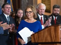 El gobernador de Carolina del Sur elige a la hermana de Lindsey Graham para que se desempeñe como senadora interina