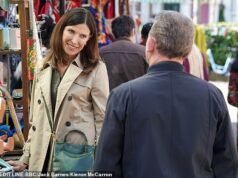 CHRISTOPHER STEVENS: Bruxaria em EastEnders? Bem, eles estão sempre voltando dos mortos