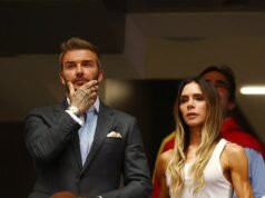 David Beckham anima a España en la semifinal de la Copa del Mundo después de su estancia de cuatro años en Madrid, acompañado por su esposa Victoria y su familia después de ESA reacción instantánea del meme.