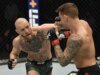 Conor McGregor faz o tão esperado retorno contra Max Holloway no UFC 329