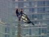 Escalada do Empire State Constructing: casal preso após proposta no topo de arranha-céu de Nova York – vídeo