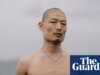 Come, duerme, delira… ¡haz las paces! La misión de DJ Yousuke Yukimatsu de cambiar el mundo con raves en topless