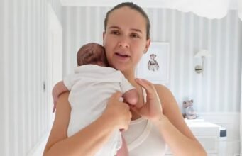 Molly-Mae Hague cube que es una ‘persona diferente’ semanas después del nacimiento de su segundo bebé