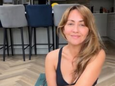 La estrella de Coronation Road, Samia Longchambon, muestra cómo se mantiene en forma a los 40 años después de que sus fanáticos le preguntaran
