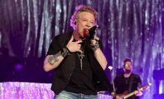 Axl Rose dejará de tirar micrófonos después de que un fan resultase herido