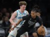 Relatórios: Lakers assinam com Ziaire Williams um contrato de 1 ano e US$ 3 milhões