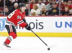 Connor Bedard, do Blackhawks, afastado 4 meses após cirurgia no ombro