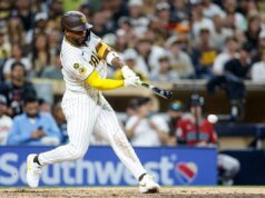 Padres aproveitam rara explosão ofensiva até a ultimate contra D-backs