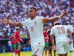 Estrela francesa Kylian Mbappe ‘100%’ entrando na partida contra a Espanha