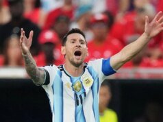 Lionel Messi invicto quando o árbitro do ENG-ARG Ismael Elfath trabalha