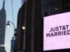Vestido Dior, Adam Sandler y un hombre de honor: lo que sabemos de la boda de Taylor y Travis