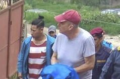 Papai Noel é preso por ataque de predador infantil nos EUA