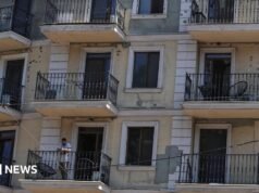 Ataques rusos matan a ocho mientras Ucrania ataca petroleros en el Mar Negro