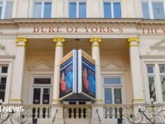 Teatro do Duque de York será renomeado em homenagem a Sir Tom Stoppard