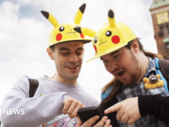 10 años de Pokémon Go y los millones que siguen intentando atraparlos a todos