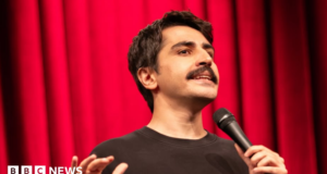 Detienen a un comediante por hacer bromas sobre Erdogan y el Islam en la represión de Turquía