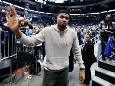 NBA: Giannis Antetokounmpo, negociado com o Warmth, se despede do Bucks