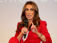 El presentador de ‘The View’ apoya la apelación de Trump a la FIFA por la polémica tarjeta roja