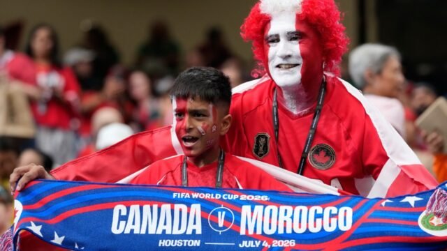 Canada-Morocco-World-Cup-fans.jpg