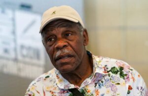 Danny Glover, 79 anos, diagnosticado com Alzheimer, mas insiste que ‘há momentos que nunca esquecerei’
