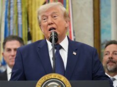 El rapero estadounidense ‘pagó a Trump 450.000 libras esterlinas’ por un perdón que nunca llegó