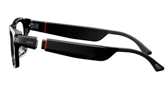 Solos-Smart-Glasses-Gear-13-1.jpg