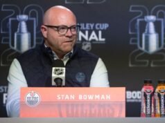 Assista ao vivo: Oilers GM Stan Bowman fala após negociar Darnell Nurse