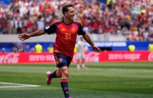 Os gols de Oyarzabal fazem com que a dominante Espanha ultrapasse a Áustria nas oitavas de closing