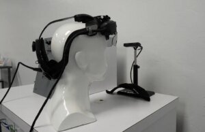 El sistema de visión de cabina estilo casco tiene como objetivo cambiar la forma en que los pilotos ven en condiciones de baja visibilidad.