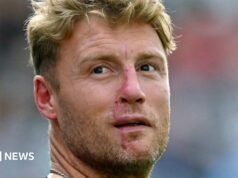 El pasajero del accidente de High Gear de Andrew Flintoff demanda a BBC Studios