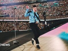 Harry Types bate los récords de Taylor Swift y Coldplay en Wembley