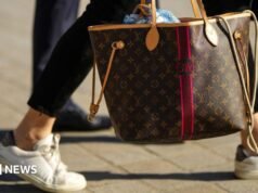 Vietnam, centro mundial de artículos de lujo falsos, toma medidas enérgicas contra su mercado negro