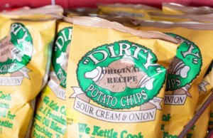 El retiro del mercado de papas fritas de mayor riesgo por parte de la FDA llega justo a tiempo para el 4 de julio