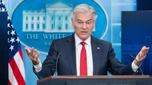 dr-oz-white-house.png