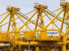Los trabajadores portuarios de Australia piden una semana de 28 horas en las conversaciones de AI