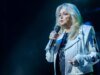 Bonnie Tyler, quien cantó "Eclipse Whole del Corazón," muere a los 75 años