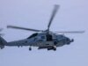 Helicóptero dos EUA cai no Mar da Arábia, tripulante desaparecido, diz Marinha