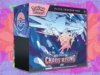 La Caja de Entrenador Elite Chaos Rising de JCC Pokémon ha bajado a un nuevo precio récord en Amazon: ahorra más de $40