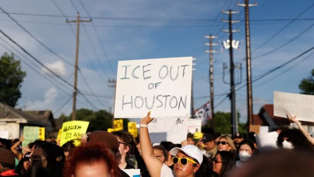 houston-shooting-investigation.jpg