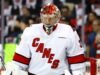 Assista ao vivo: Frederik Andersen, novo goleiro dos Oilers, encontra a mídia