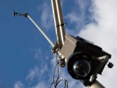 A Câmara Municipal de Detroit vota por pouco para renovar o contrato de detecção de tiros do ShotSpotter, apesar da oposição