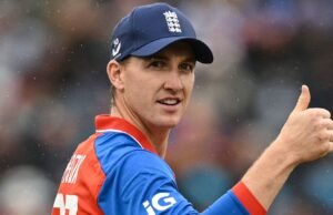 Scorecard: Inglaterra x Índia, segundo T20I