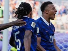 Mbappe marca novamente para enviar a França ao teimoso Paraguai