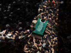 Jamenei de Irán enterrado en Mashhad cuatro meses después de que los ataques de Estados Unidos e Israel lo mataran