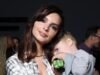 El ensayo viral de Emily Ratajkowski sobre la vida sexual como madre soltera le otorga un contrato de libro de siete cifras